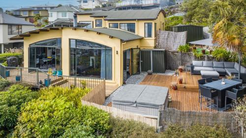 Exterior view, Sunset Heights - Nelson Holiday Home in Stoke