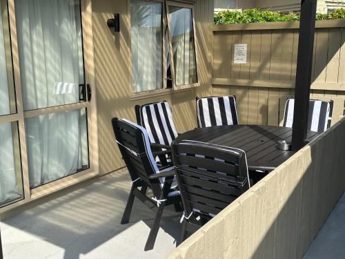 外部景觀, 奧利芙汽車旅館 (The Olive Motel) in 科羅曼德