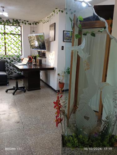 Habitacion en Departamento Compartido con Consultorio Holistico en Zona Turístico in Mexico City, Mexico
