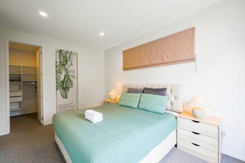 Your Holiday Retreat in Long Bay