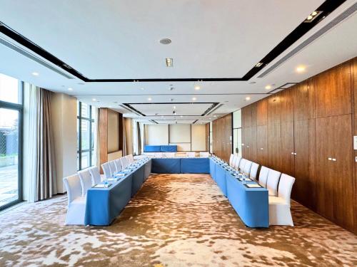 홀리데이 인 쿤산 바이 IHG - 회의실/연회장