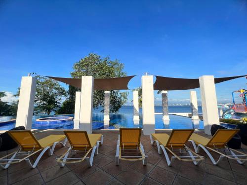 View, Crusoe Cabins Costa Azalea in Babak District - Samal Island