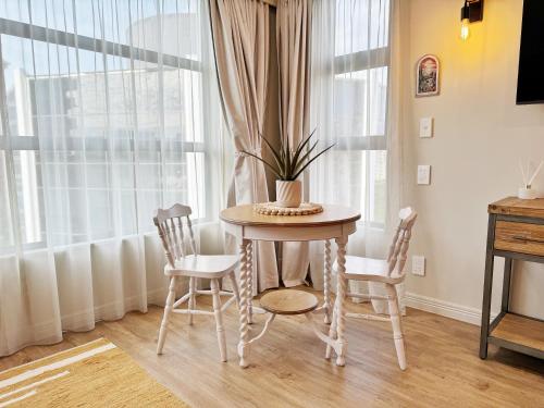 Free carpark, balcony with park views, pool and spa, Auckland (Foto 10)
