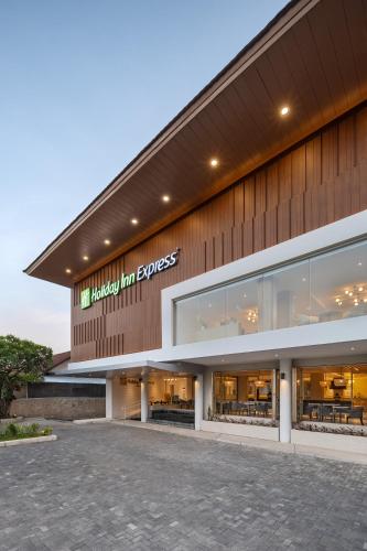 아디 자야 선셋 호텔 - 스 서티피드 - 숙소 외관