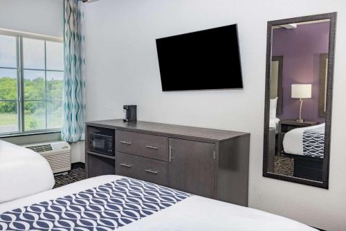2 double beds