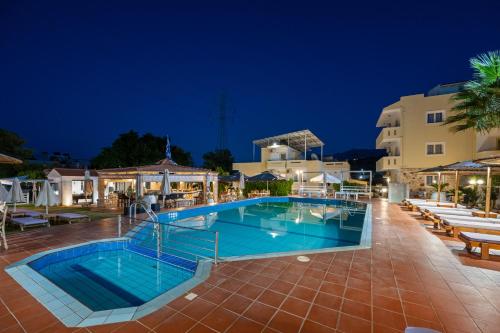 Nikos Apartments - image 7