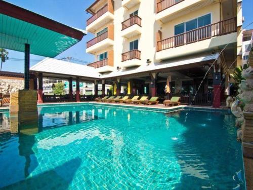 Sarita Chalet and Spa Hotel in Jomtien Beach