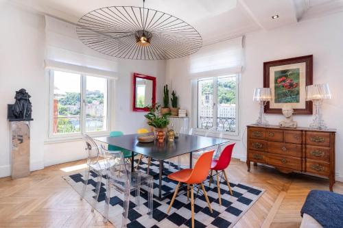Panorama - Magnificent flat with breathtaking view of Fourvière Basilica, Lyon (fotografie 8)