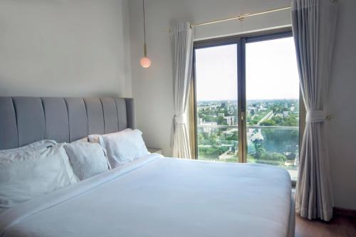 1 Bedroom Apartment in The Opus Luxury Residences Gulberg - image 11