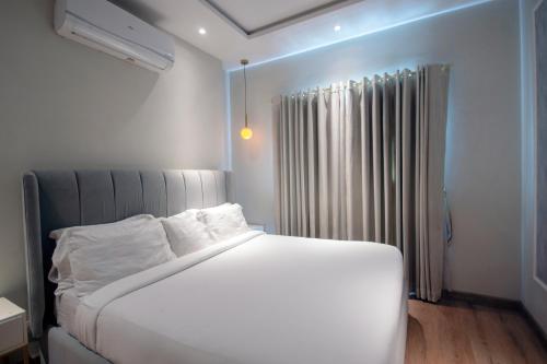 1 Bedroom Apartment in The Opus Luxury Residences Gulberg - image 2