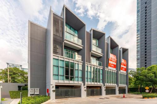 曼谷豪华IDEORama9联排别墅 - Bangkok