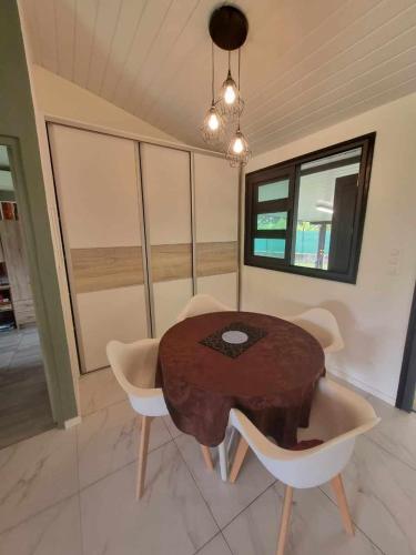 A szálláshely kívülről, Léana Home à TAUTIRA (Leana Home a TAUTIRA) in Tautira