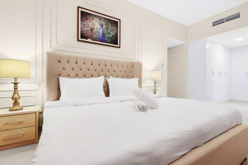 4BR Jumeirah Beach Stay with Dubai Eye Views & Near Marina Walk, Dubái (foto 8)