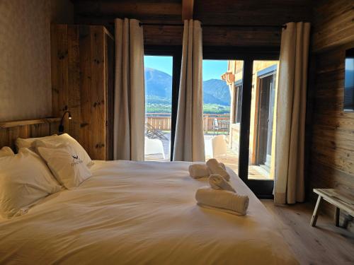 Chalet Aguila - Jacuzzi et sauna panoramique - Construit en 2023 Chalet Aguila - Jacuzzi et sauna panoramique - Construit en 2023