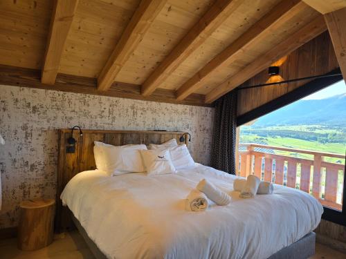 Chalet Aguila - Jacuzzi et sauna panoramique - Construit en 2023 Chalet Aguila - Jacuzzi et sauna panoramique - Construit en 2023