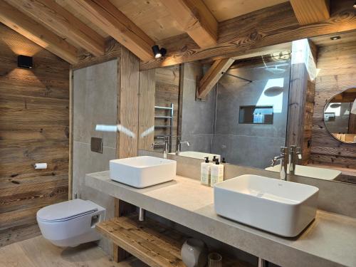 Chalet Aguila - Jacuzzi et sauna panoramique - Construit en 2023 Chalet Aguila - Jacuzzi et sauna panoramique - Construit en 2023