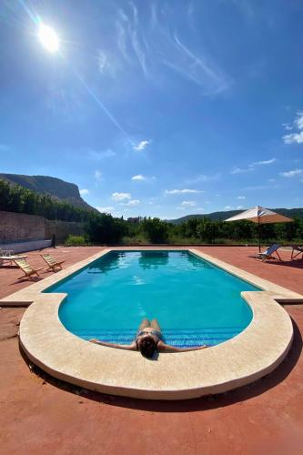 المنطقة المحيطة, Bamboo Room with mountain views and lots of natural light in آلزيرا