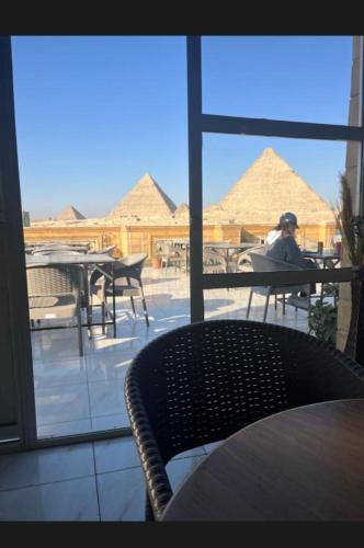The pyramids view hotel 2