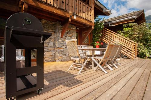 Chalet Kaiya Alpes Agency Les Praz Chamonix Sleeps 8 - image 5