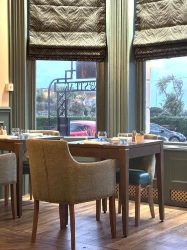 Restaurant, Best Western Lansdowne Hotel in Eastbourne