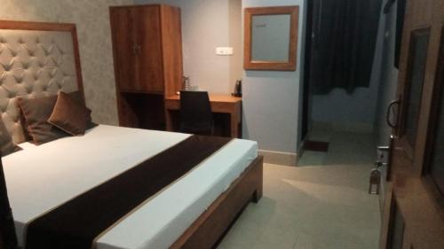 Parnil Palace – Guwahati, TX