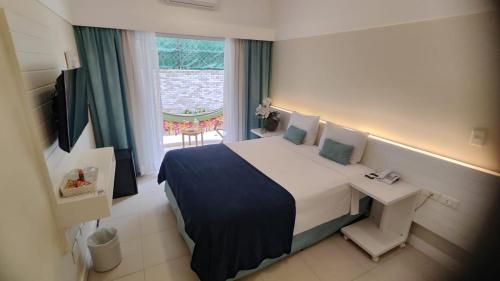 The Falls Hotel - Frente mar in Guaruja