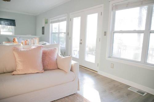 Waterfront Savannah Waterfront Savannah