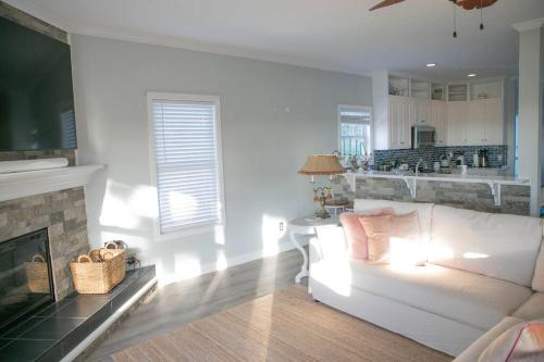 Waterfront Savannah Waterfront Savannah