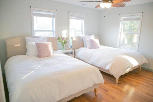 Waterfront Savannah Waterfront Savannah