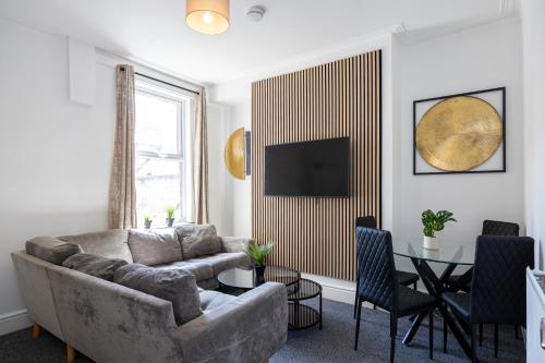 Modern Liverpool Retreat - 4BR Home Near City & Stadiums, Liverpool (fotografie 4)