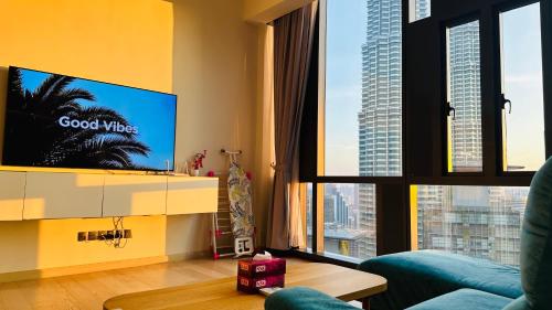 Star Residence Suite - main image