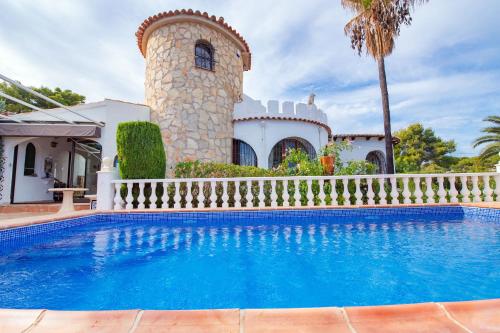 Villa image 5