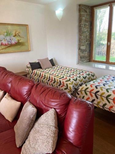 NormanD Holiday Home - VIRE CALVADOS Relaxing Rural Retreat in La Graverie (Lower Normandy)