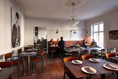 Hotel Monsieur Ernest - image 8