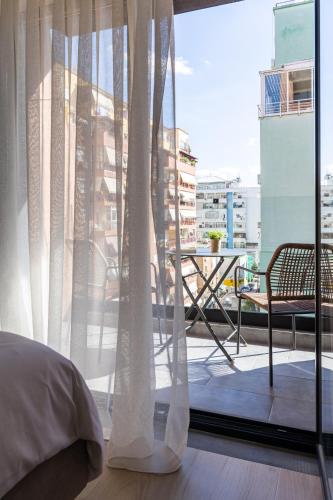 ระเบียง/ชานเรือน, ENeR Studios in กลางเมืองติรานา