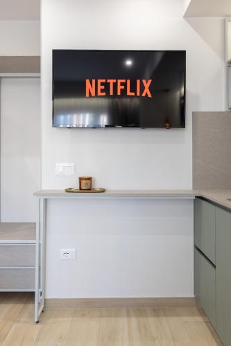 บริการและสิ่งอำนวยความสะดวก, ENeR Studios in กลางเมืองติรานา