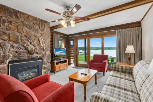 The Lodges at Breezy Point