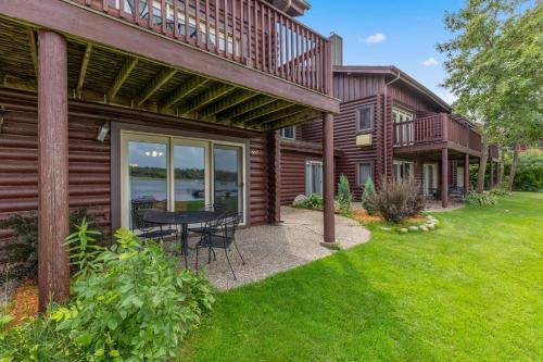 The Lodges at Breezy Point