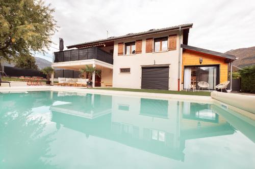 Villa Celeste -L'écrin d'évasion gîte à louer Marseau