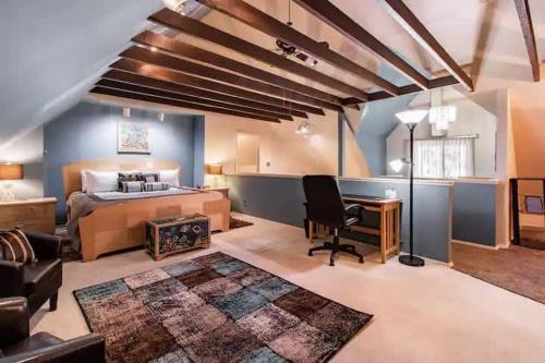 Spacious Family Getaway - Near Cleveland Clinic, Cleveland (photo 8)