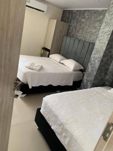 Triple Room with Private Bathroom image 2