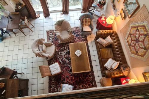 La Maison Enchantée