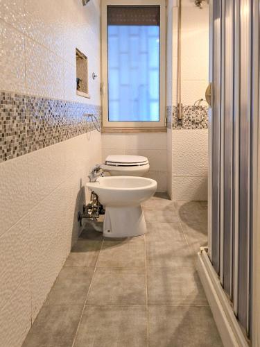 Rooms - Mario's Central Home, Naples (photo 6)