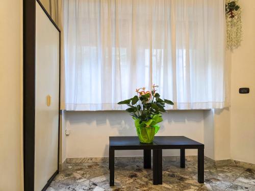 Rooms - Mario's Central Home, Naples (photo 7)