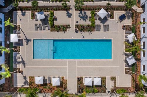 View, Governors Village Seven Mile Beach Corridor in Grand Cayman