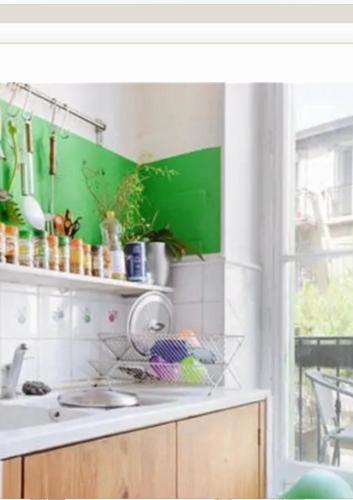 Kitchen, Chambre spacieuse quartier longchamp in District 04