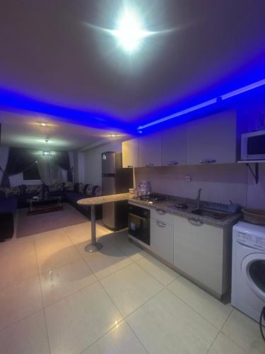 Luxueuse studio à louer (Luxueuse studio a louer) in 부아르가니