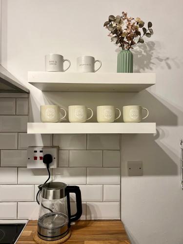 厨房, Spacious 3-Bedroom Family Home in Ince in 韦根