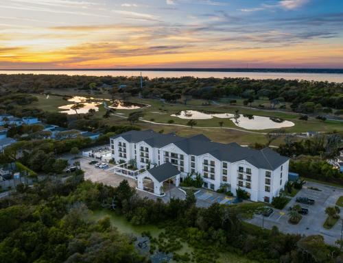 Hotel Alice in Pine Knoll Shores