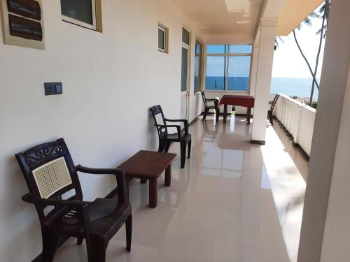 Eventide Guest House in มาราวิลา